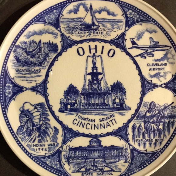 Vintage Ohio 1960s Tourist Souvenir Blue & White Ceramic Plate Collector Decor - Picture 11 of 17